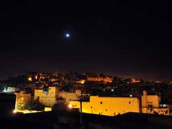Medina de Fez el-Bali por la noche